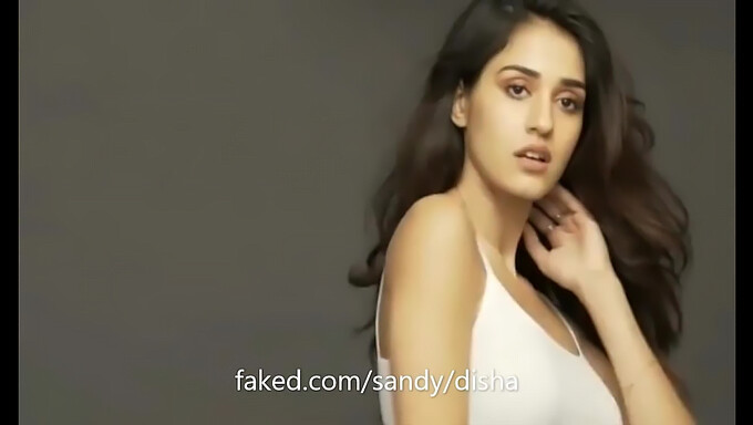 Indická Herečka Disha Patani Se Svléká A Ukazuje Své Tělo V Horkém Focení