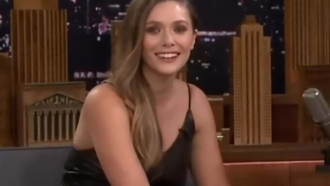 Elizabeth Olsen Thể Hiện Một Màn Trình Diễn Nóng Bỏng Trong Một Video Nóng Bỏng