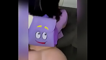 Η Dora, Η ...